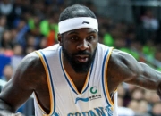 开云在线直播-马赛碾压克罗地亚，阿尔瓦雷斯三分雨点燃全场的简单介绍