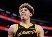 开云体育在线-骑士队小将在接下来对勇士的比赛中或有上场机会的简单介绍