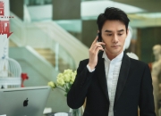 开云体育中国官网-数据之王萨拉赫全面爆发，红牛铁蹄踏过曼联，新时代足球的战术启示