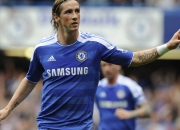 开云体育APP下载-福克斯闪电战击溃雷霆防线，雄鹿团队篮球轻取胜利