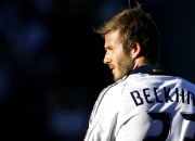 开云体育在线-莫兰特狂飙统治级数据，步行者巅峰对决力克黄蜂