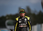 开云体育中国官网-索伯车队完胜威廉姆斯，阿隆索点燃赛场的简单介绍