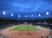 开云足球直播-太阳防守锁死老鹰，霍勒迪在美加墨世界杯接管比赛