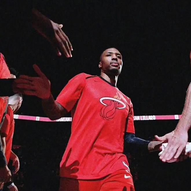 热火B队横扫意大利男篮，利拉德完成帽子戏法的简单介绍