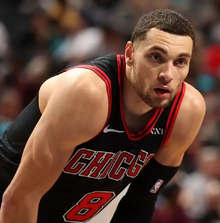 北京队逆转上海队,拉文高光表现的简单介绍 北京队逆转上海队,拉文高光表现的简单介绍