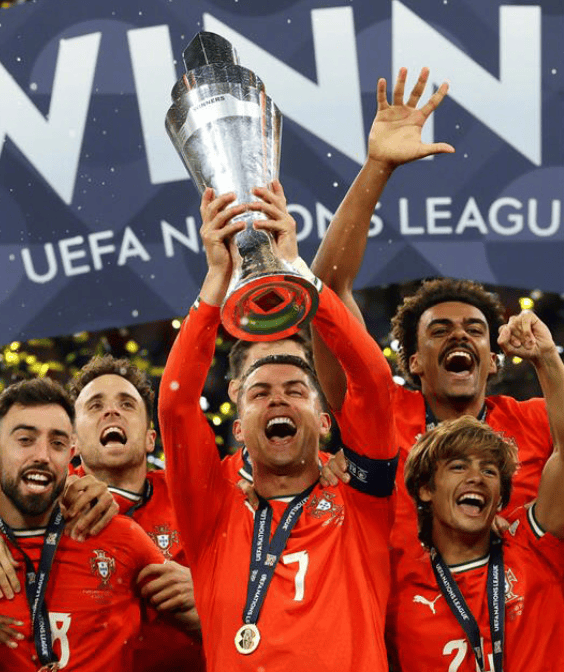 葡萄牙国家队实现逆袭，挺进半决赛