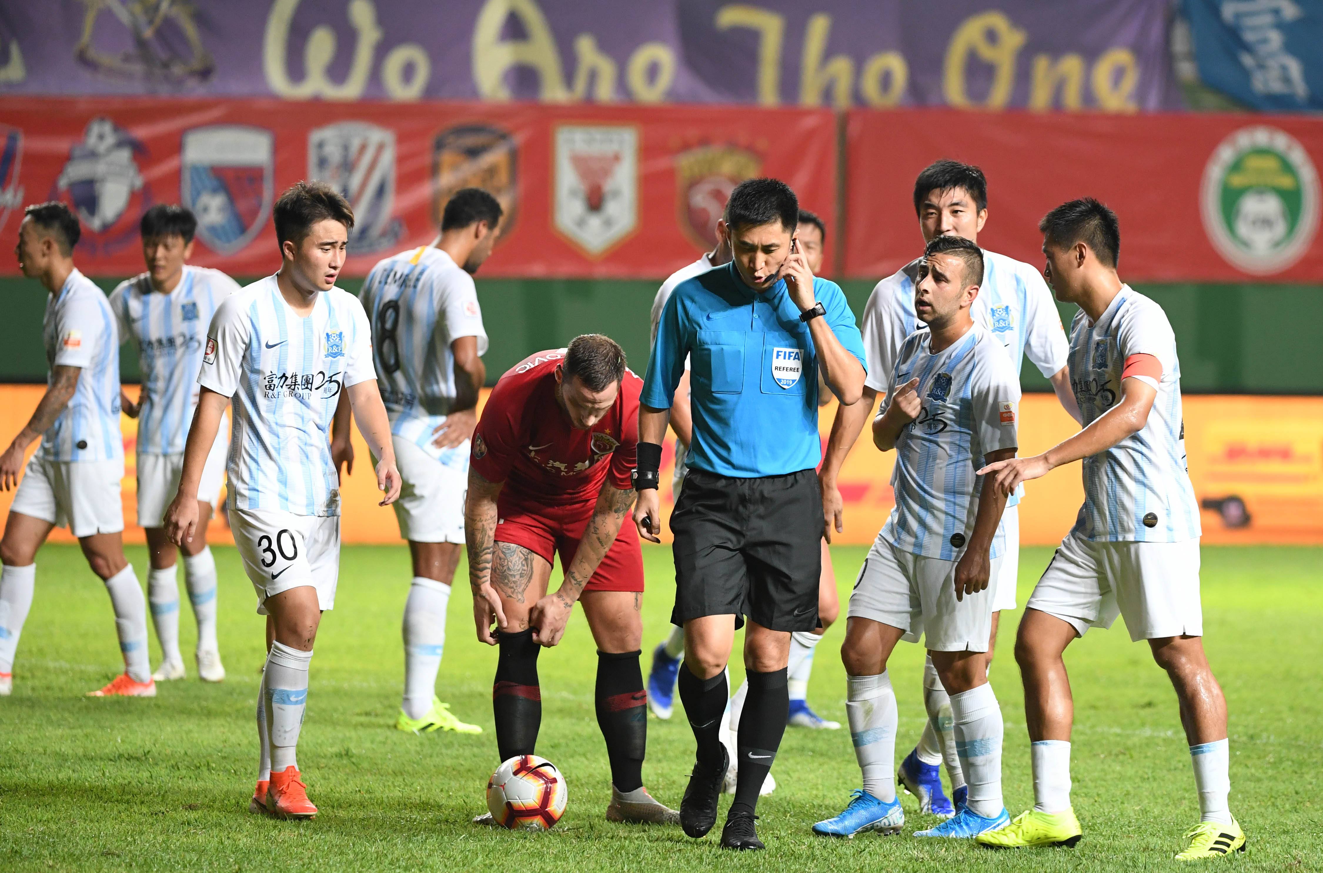 富力主场击败建业，提前备战