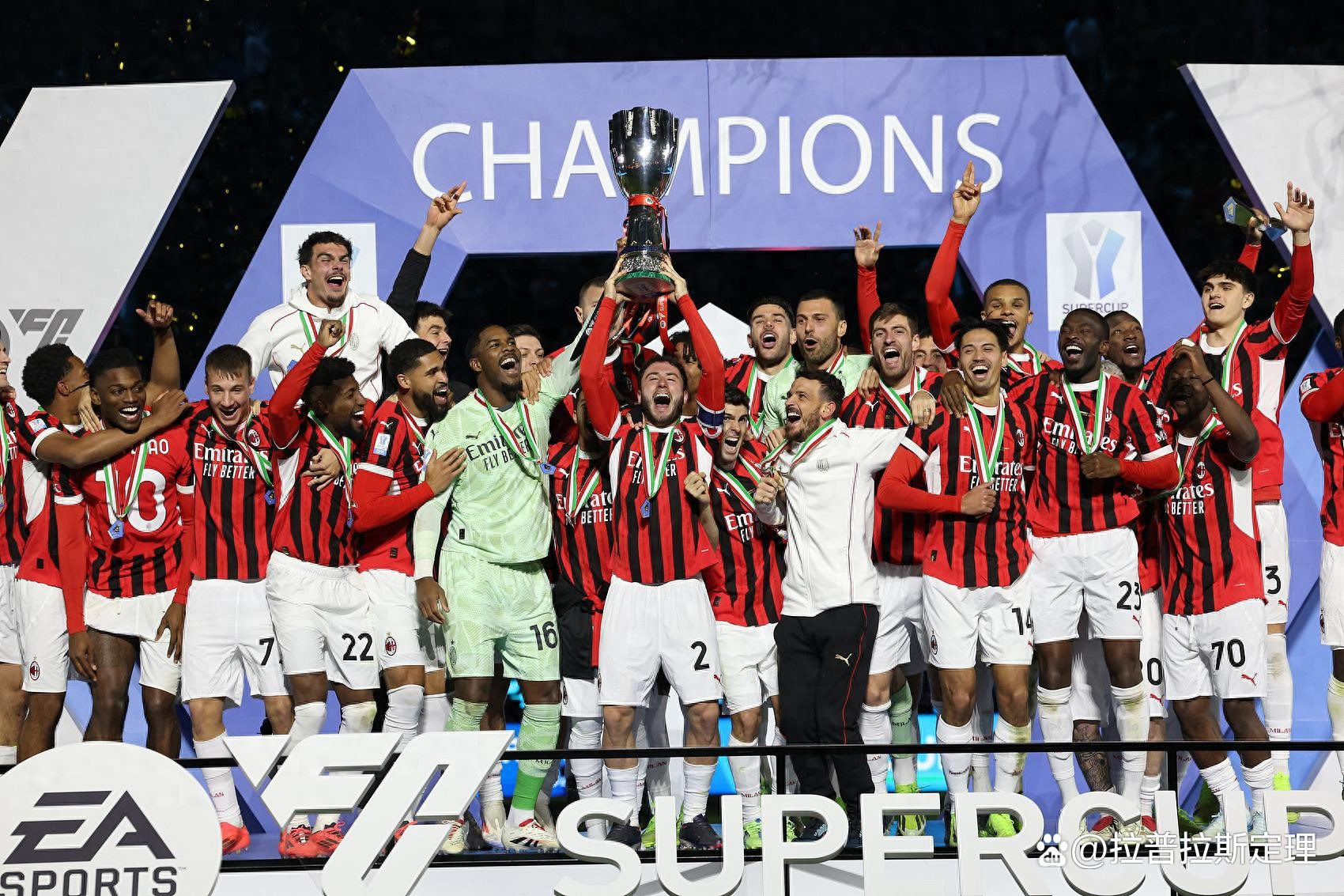 包含AC米兰客场胜利，紧追欧战资格赛区的词条