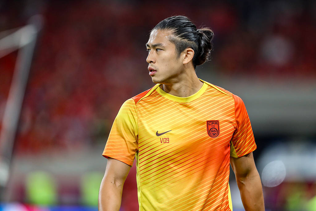 张玉宁表现出色，为球队带来胜利的简单介绍