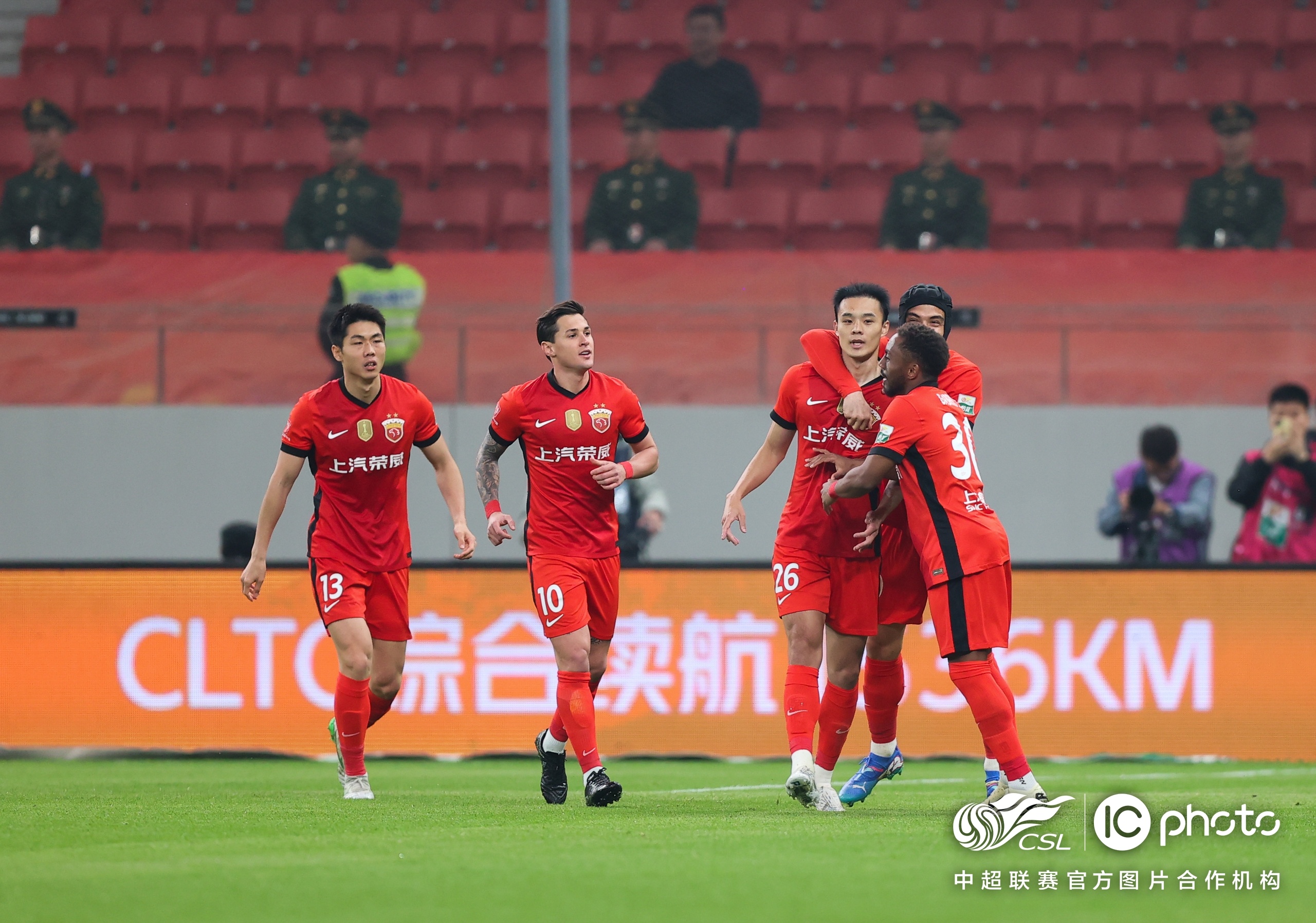 职业联赛!广州富力擒大连一方晋级四强的简单介绍 职业联赛!广州富力擒大连一方晋级四强的简单介绍