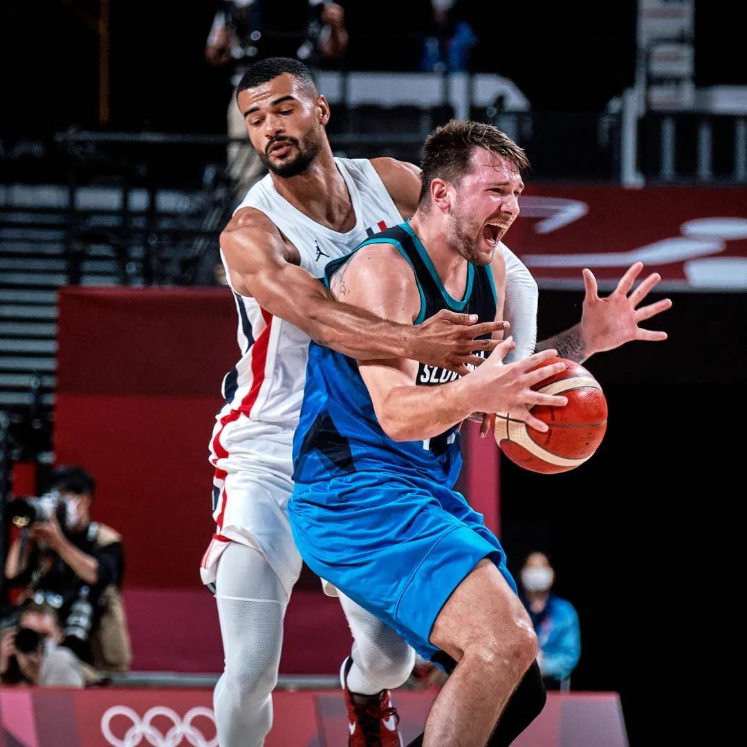 包含法国男篮绝杀尼日利亚男篮，东契奇爆发神勇的词条