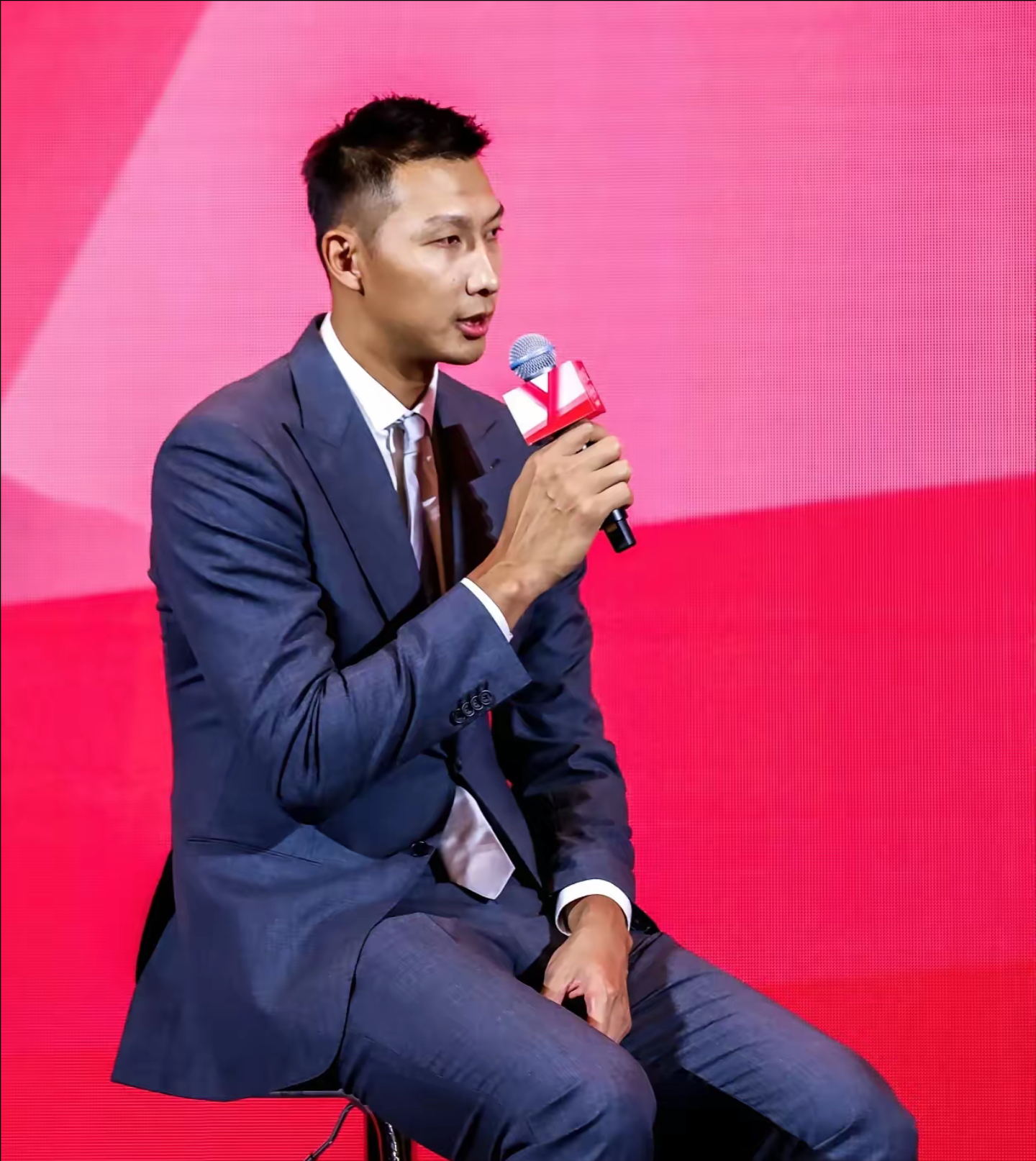 雷霆翻盘篮网,易建联刷新纪录 雷霆翻盘篮网,易建联刷新纪录