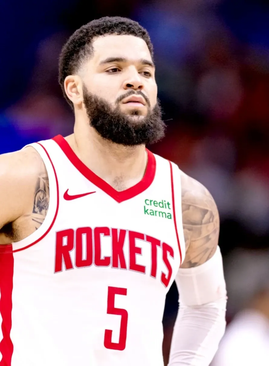 新疆队横扫爵士,范弗利特刷新纪录 新疆队横扫爵士,范弗利特刷新纪录