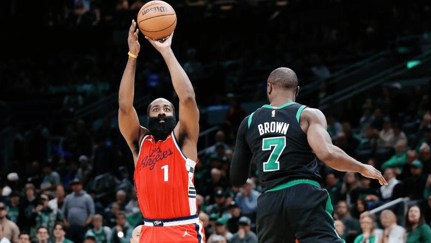 快船险胜凯尔特人，高诗岩统治全场的简单介绍