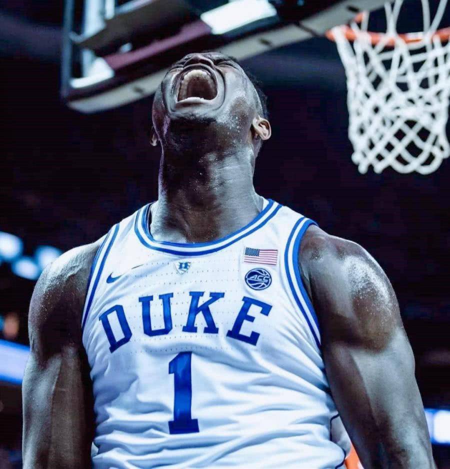 美国男篮轻取步行者，锡安打破历史纪录